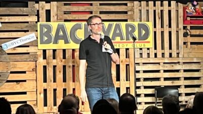 London: Friday Night at The Backyard Comedy Club - Friday timing: when to arrive, when you get your wristband, and when it hits