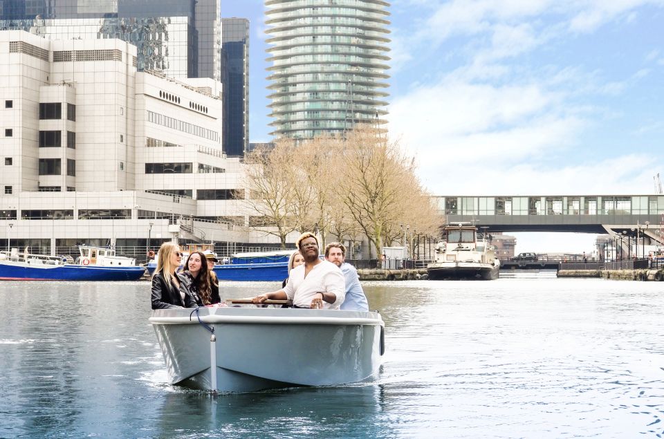 London: GoBoat Rental in Canary Wharf with London Docklands - Canary Wharf Start: Why This Neighborhood Changes the Cruise