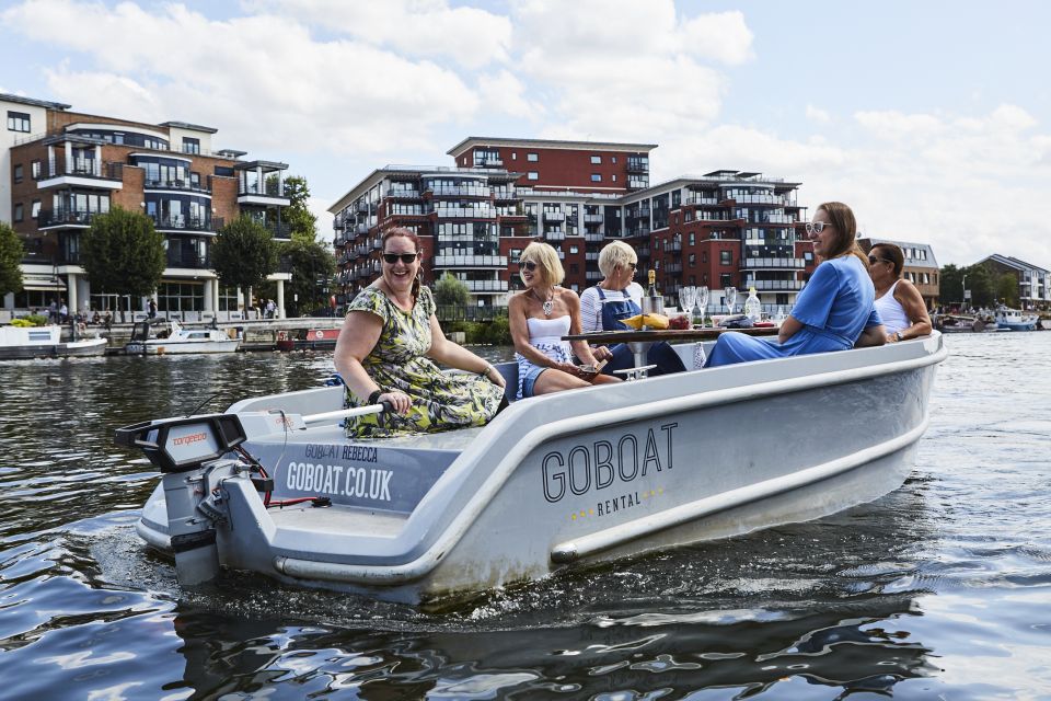 London: GoBoat Rental in Kingston upon Thames - Who this GoBoat cruise fits best (and who should think twice)