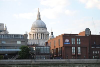London Half-Day Private Chauffeur Driven Tour - Hotel pickup in central London: the simple upgrade that pays off