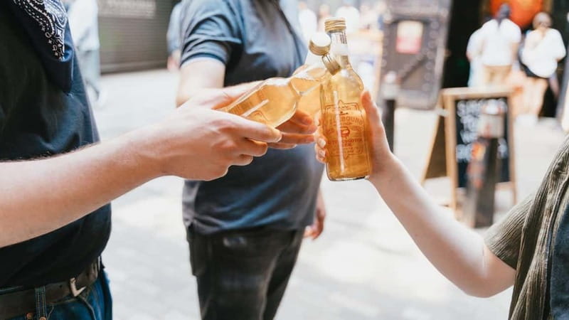 London: Harry Potter Walking Tour (& Bottle of Butterbeer) - A 2-hour Harry Potter sprint with a souvenir wand