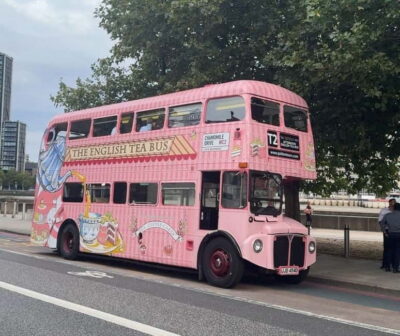 London: "Here We Go Again" Afternoon Tea Bus - Where You Meet the English Tea Bus (and What You’ll See First)