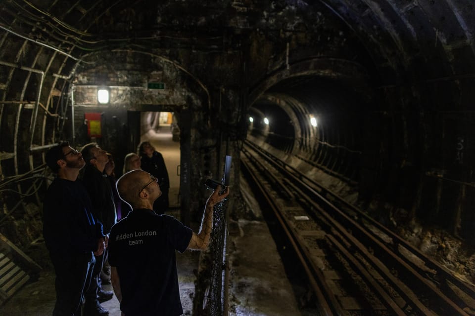 London: Hidden Tube Tour of Holborn's Secret Platforms - Getting oriented: the short walk that sets the tone