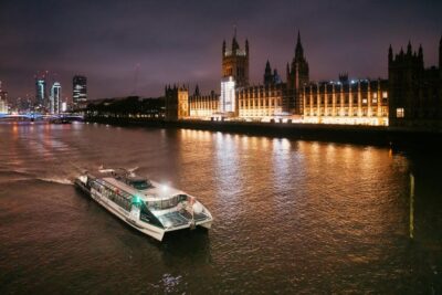 London: Hop-On Hop-Off 1-Day River Sightseeing Adventure - Where you board: Putney to Barking Riverside and how to use it