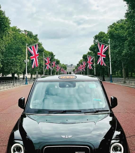 London: Iconic London Taxi Tour - Private 3 hour tour - How the private electric taxi makes sightseeing easier