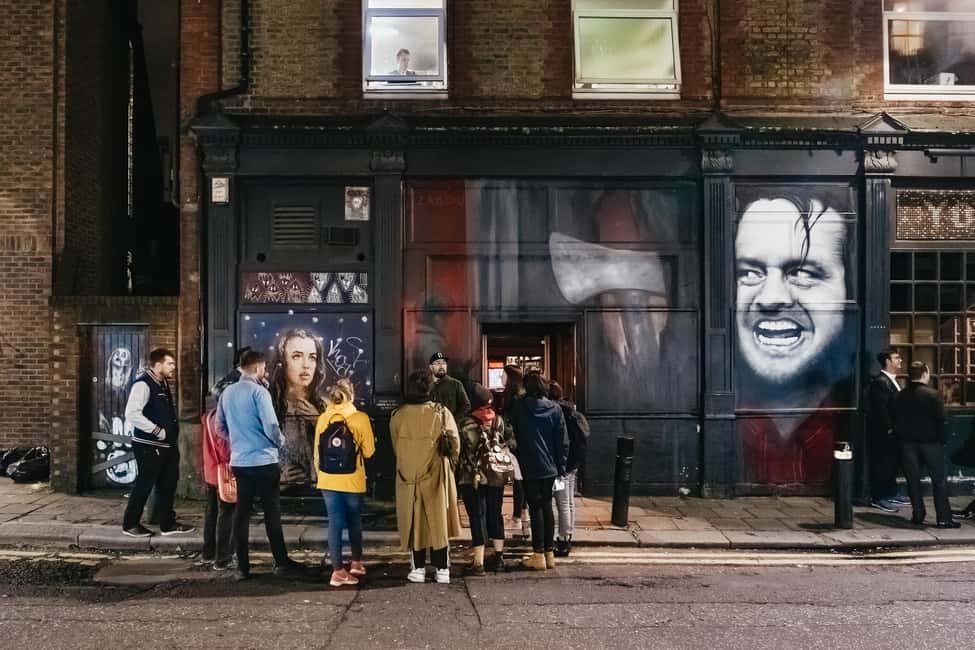 London: Jack the Ripper Tour - The Ten Bells to Christ Church stretch: crime-scene mood on familiar streets