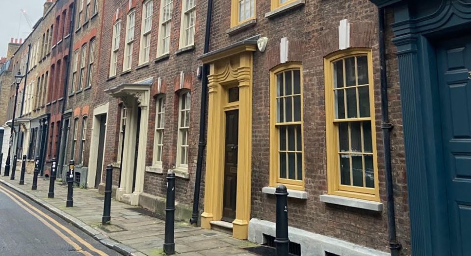 London: Jack The Ripper Walking Tour - Brick Lane to the Ten Bells finish: your final chance to ask questions