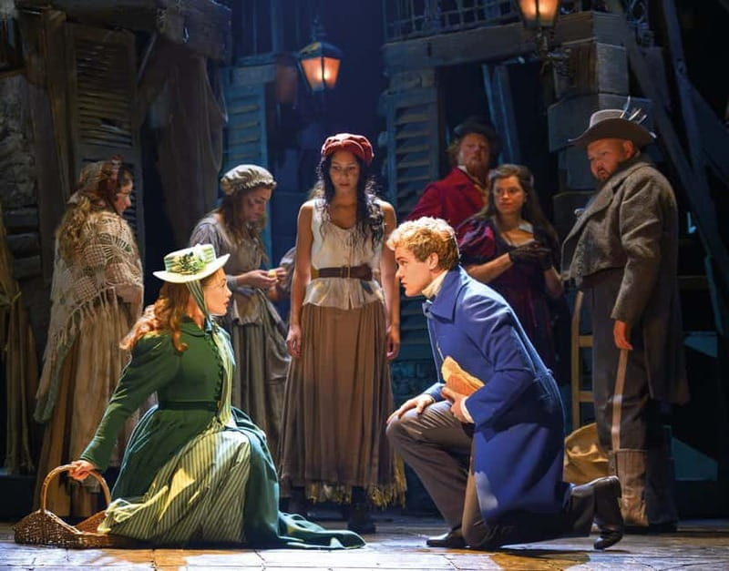 London: Les Misérables and 3-Course Meal & Sparkling Wine - From restaurant to Sondheim Theatre: short walk, calmer nerves