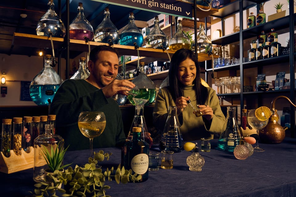 London: Make Your Own Gin Workshop with Take-home Bottle - Getting there from Greenwich Pier: easy logistics, minimal stress
