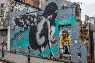 London: Markets, Street Art, and Camden Town Walking Tour - Jack the Ripper Trail: The Ten Bells and Spitalfields Atmosphere