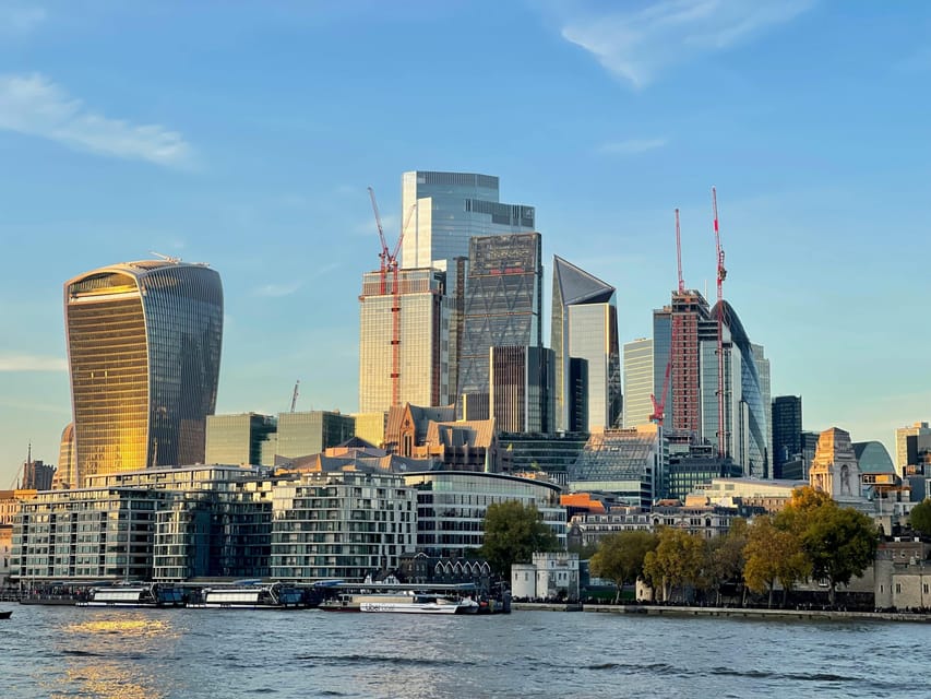 London: Modern Architecture & Building Guided Walking Tour - Pace, Weather, and Footwear: Make Two Hours Feel Longer