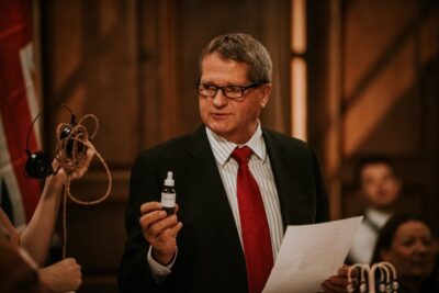 London: Murder Mystery Cruise With 3-Course Dinner - Welcome Drink, Then the Detective Game Starts