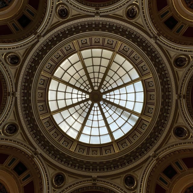 London: National Gallery Guided Tour - Getting in smoothly: meeting point and starting fast