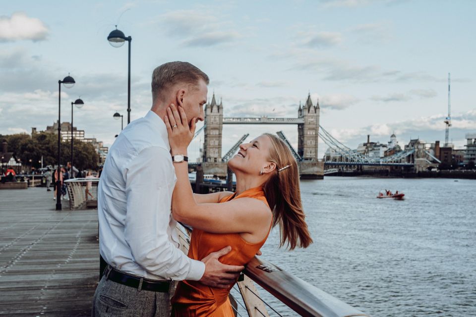 London: Personal Travel & Vacation Photographer - Should you book this private photographer in London?