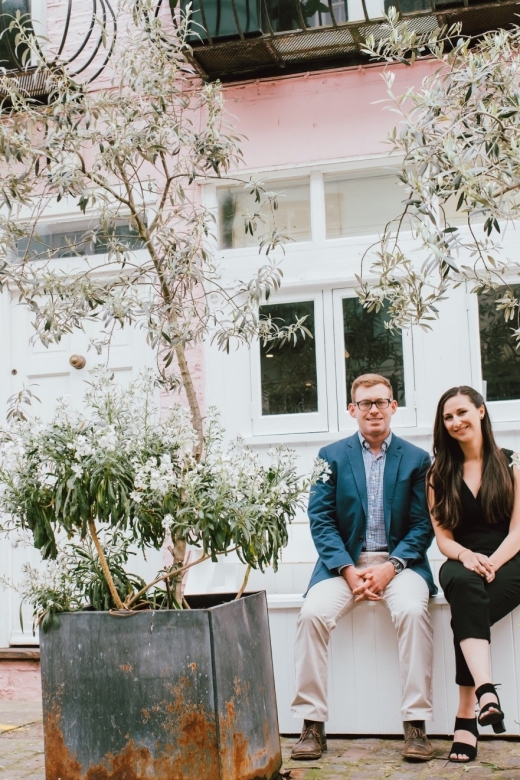 London: Personal Travel & Vacation Photographer - Getting candid portraits without cheesy smiles