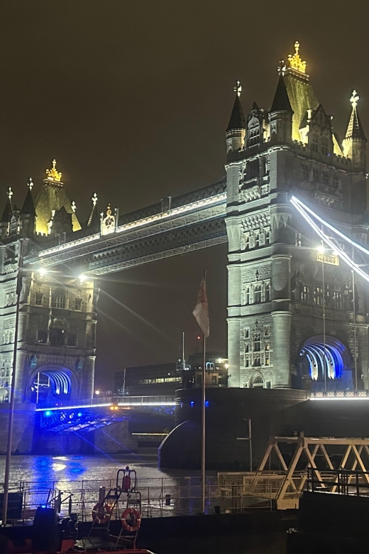 London: Private Black Cab Night Tour with Hotel Pick Up - Why a private black cab is smart for London nights