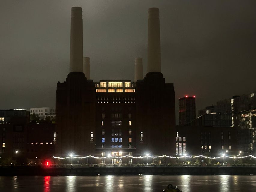 London: Private Black Cab Night Tour with Hotel Pick Up - The Shard: modern London’s night signature