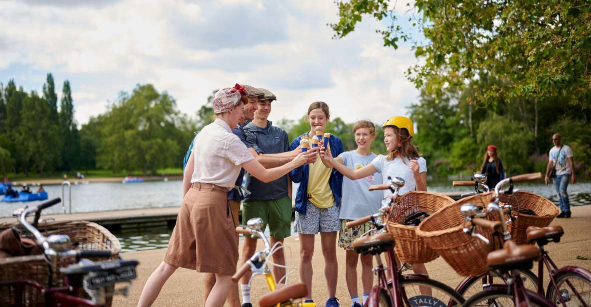 London: Private Family Guided Bike Tour with Childseats - Entering London via Safe, Kid-Friendly Two-Wheel Sightseeing
