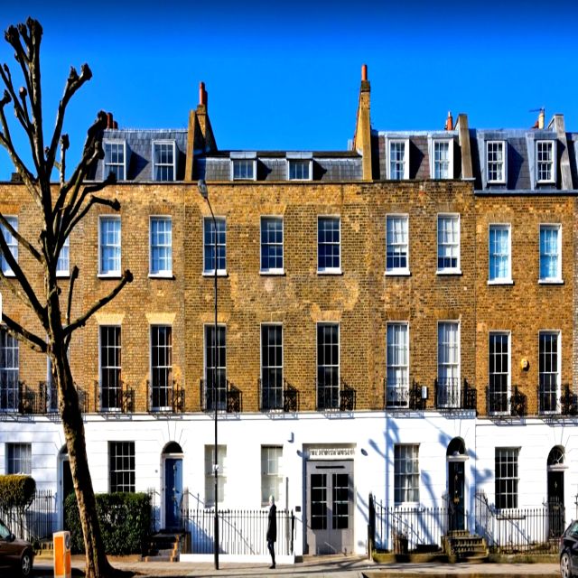London Private Jewish History, Synagogues and Holocaust Tour - The walking story through expulsion, resilience, and daily life