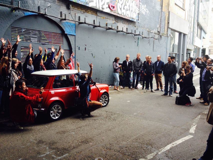 London: Private Panoramic 2-Hour Tour in a Classic Car - Classic Mini Comfort, Space, and Luggage Rules