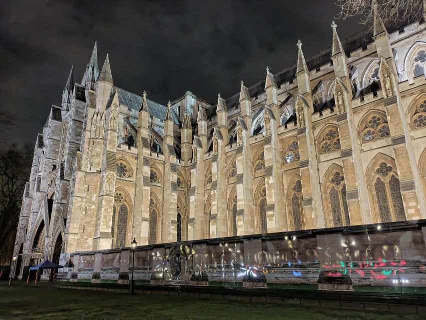 London : Royal Westminster By Night Walking Tour - Parliament Square and Big Ben: learning the 900+ year story