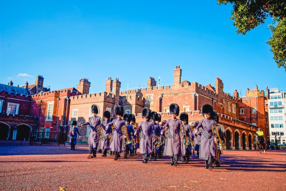 London: See 40+ London Sights – Fun Local Guide - Buckingham Palace, Whitehall, and the fast path to London’s power center