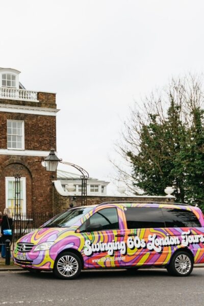 London: The Birthplace of The Rolling Stones Private Tour - The ride between stops: air-conditioned comfort and early Stones music