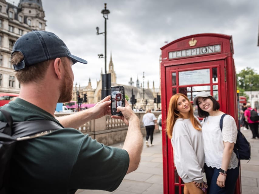 London: Top 30 Sights Walking Tour and Tower of London Entry - London Bridge Area: Globe, HMS Belfast, Tower Bridge, and More