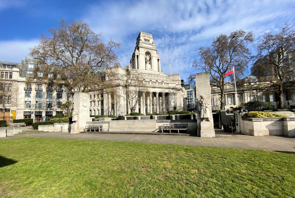 London: Tower of London Guided Tour with Crown Jewels Option - Practical tips that actually help on the day