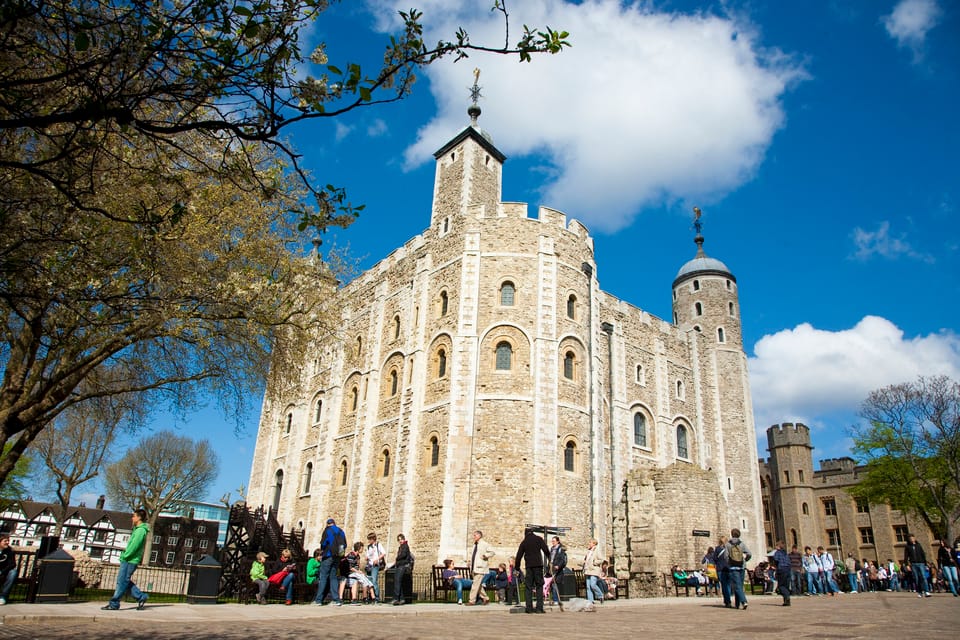 London: Tower of London, Hop-on, Hop-off Bus & River Cruise - Thames River Cruise: A One-Way Ride That Helps You Reset