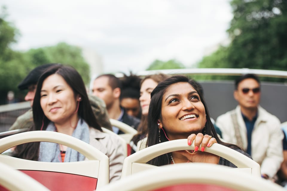 London: Tower of London, Hop-on, Hop-off Bus & River Cruise - A Practical, Easy Day Plan (That Doesn’t Feel Like a Sprint)