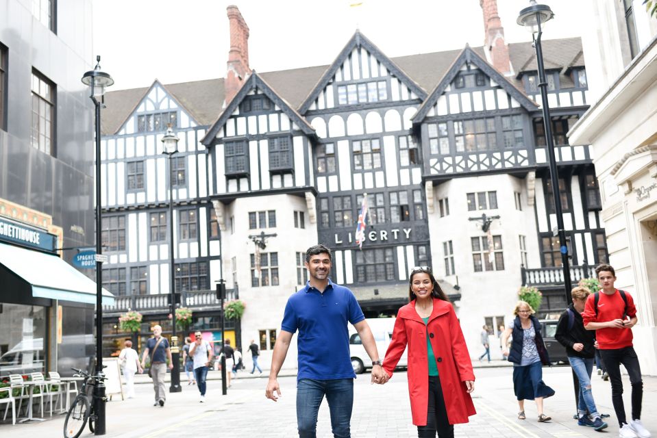 London: Westminster to Covent Garden Personalized Tour - A political pub, upmarket grocers, and then Piccadilly Circus