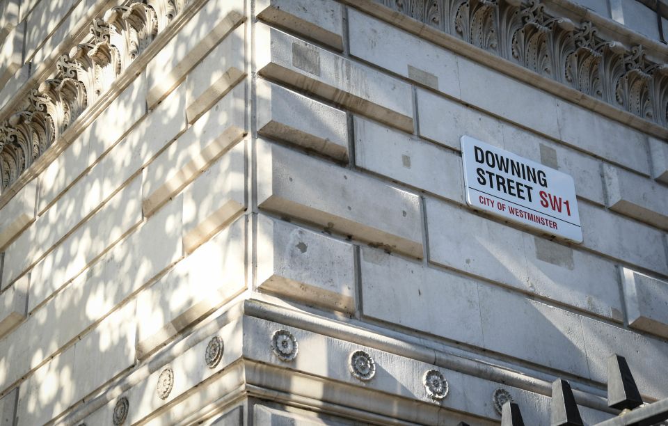 London: Westminster Tour and Churchill War Rooms Visit - Pace, comfort, and what to bring for a 5-hour Westminster day