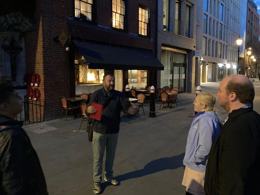 London's Ghosts & Gruesome Past Nighttime Walking Tour - The Old Bailey finale: England’s worst serial killer (not Jack the Ripper)