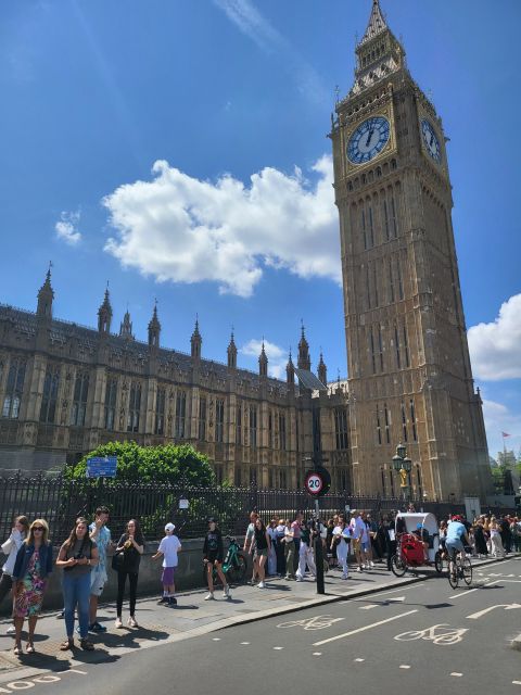Luxury Private Tour in London with Lunch - London Eye and Westminster Abbey: The Big Names, Explained Well