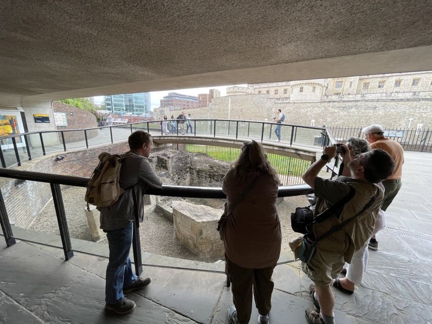 Roman Ruins to Blitz Bombings: London's Fiery History - Monument to the Great Fire and London Stone remnants
