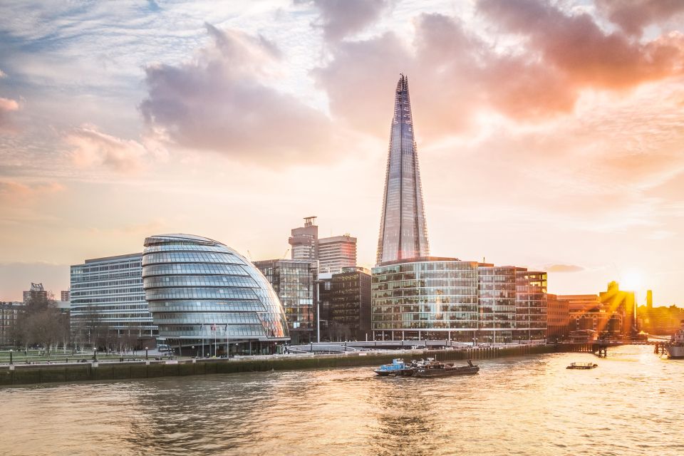 Skip-the-line View from The Shard & Private Tour of London - Tower Hill to Tower Bridge: a 3-hour route that tracks London’s layers