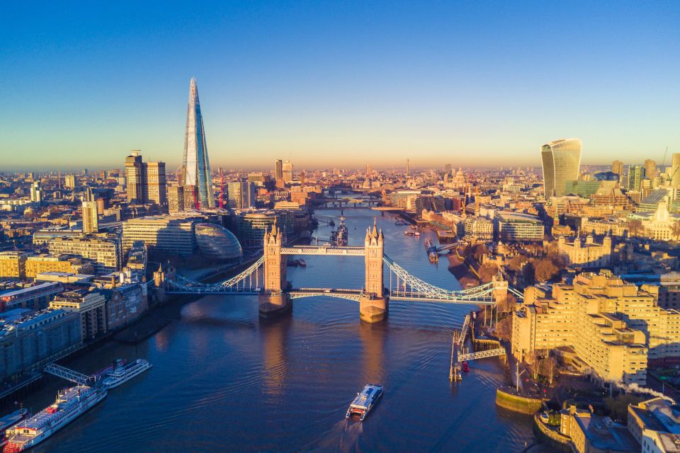 Skip-the-line View from The Shard & Private Tour of London - Timing your Shard visit: how to avoid the closing-time squeeze