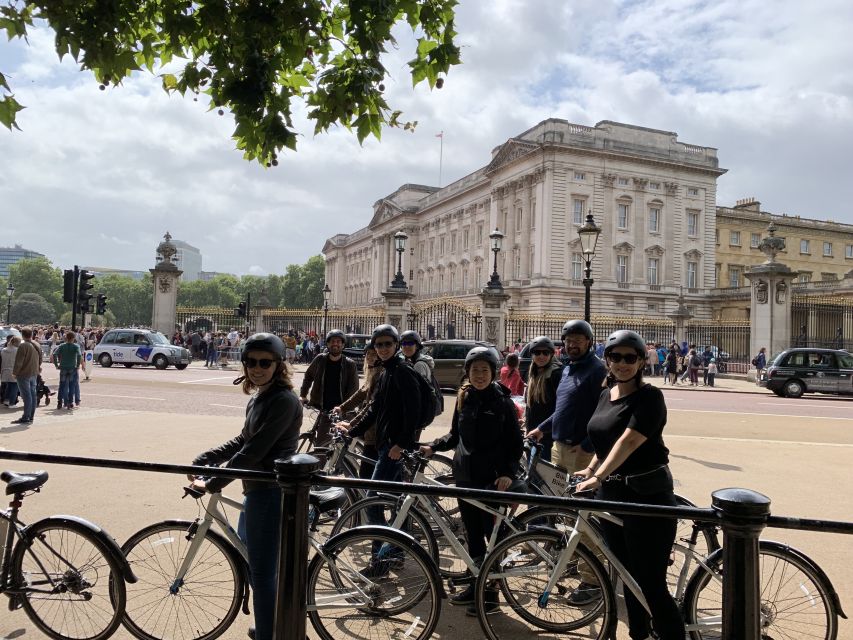 The London "Big Six" and a Pub. 5.5 hour tour - Where You Start at Bayswater: Hilton by Queensway