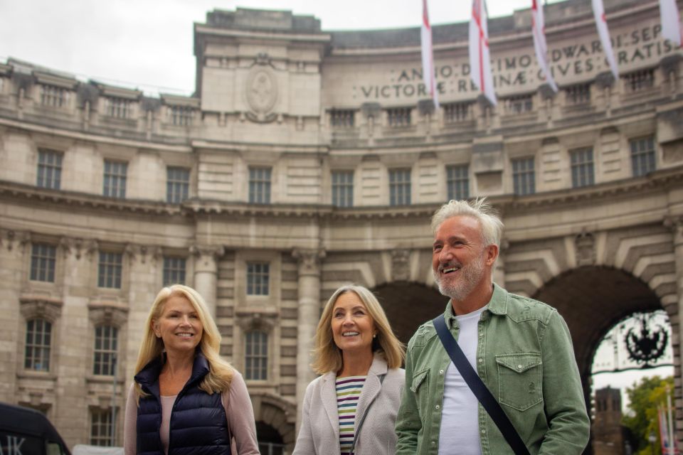Westminster to Tower Bridge Customized Tour with a Local - Shakespeare and Stage Streets on the Way